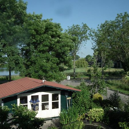 B & B Kaaskenswater 济里克泽 外观 照片