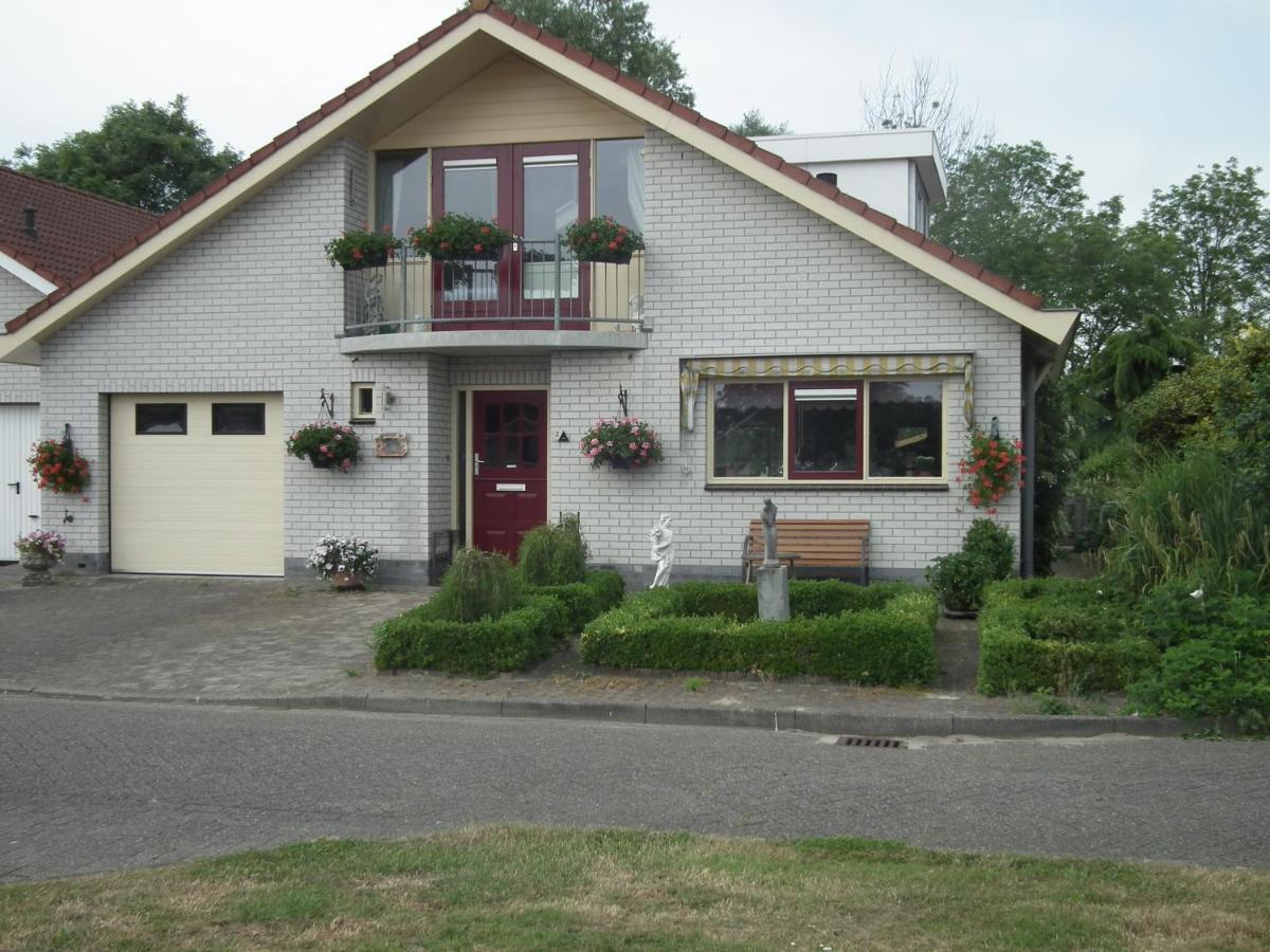 B & B Kaaskenswater 济里克泽 外观 照片
